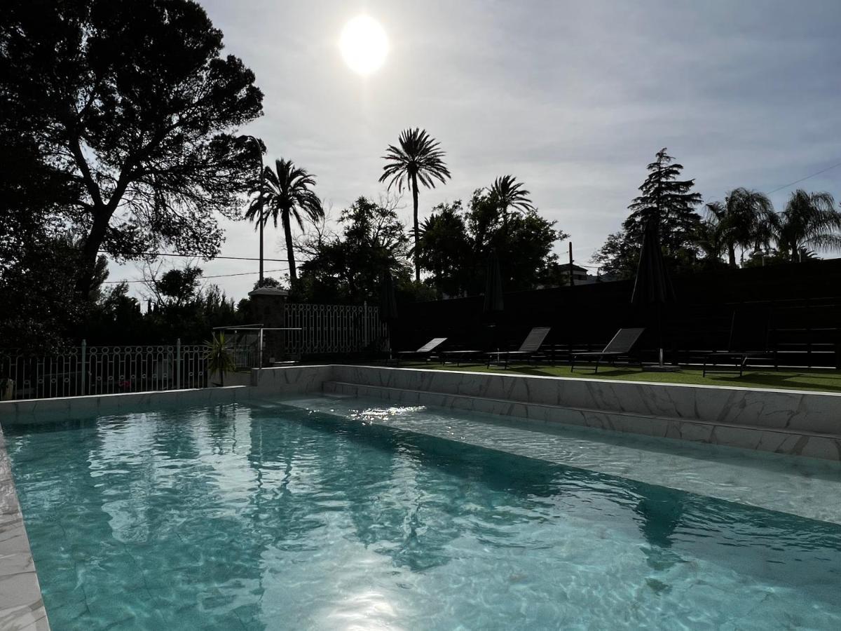 Los Almendros - Free Parking Cordoba Luaran gambar