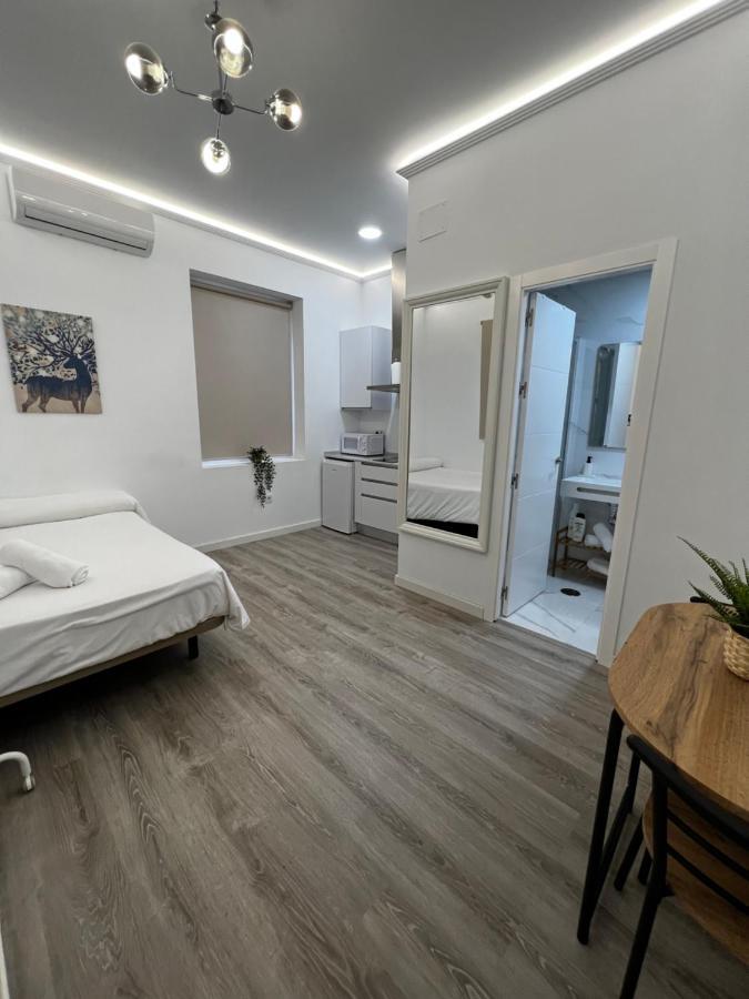 Los Almendros - Free Parking Cordoba Luaran gambar